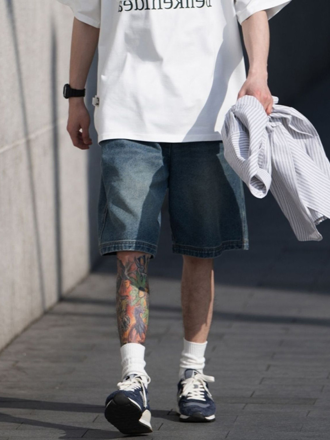 

StyleCast x Revolte Men Shorts, Blue