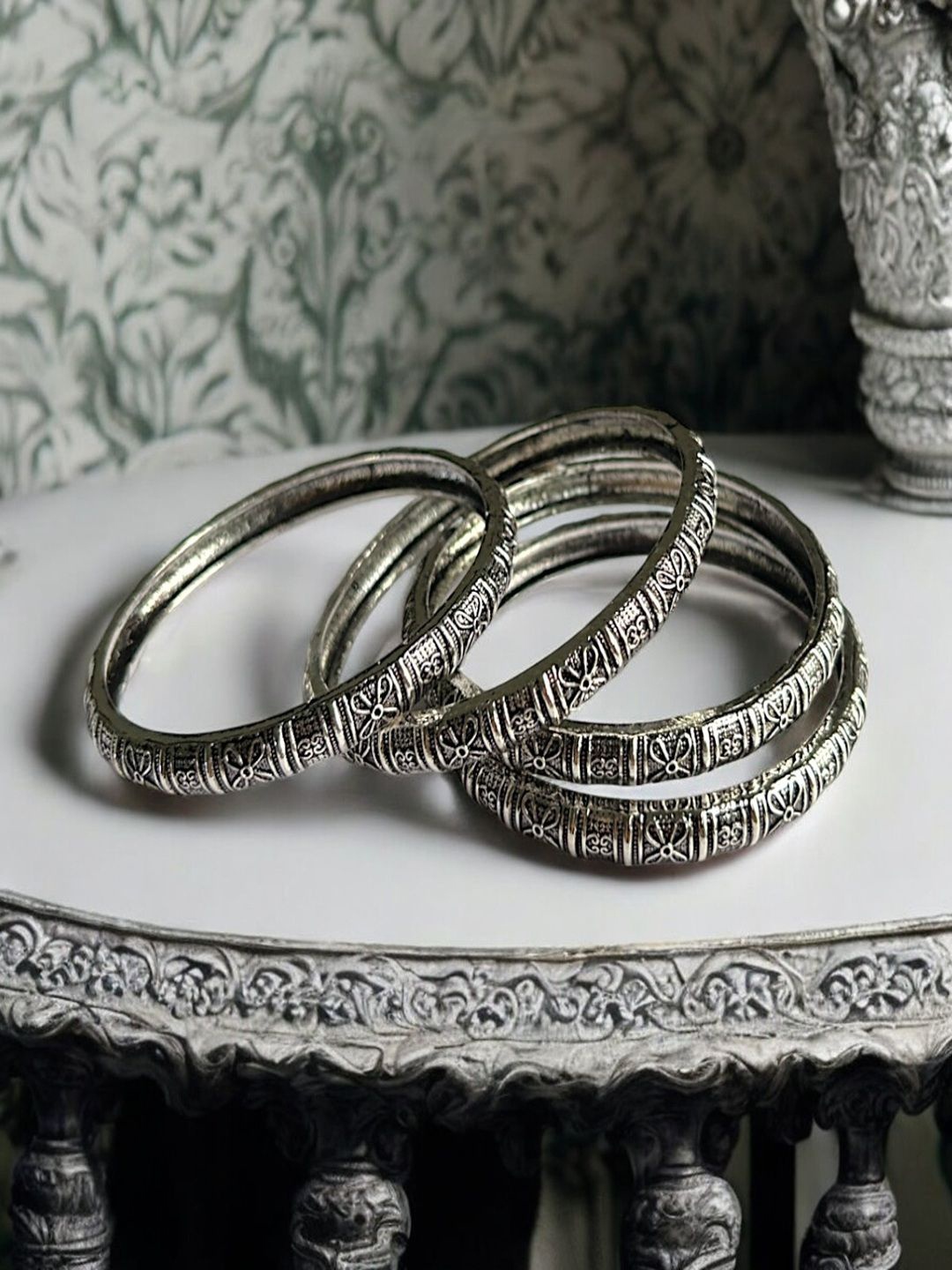 

AccessHer Set Of 4 Silver-Plated Sterling Silver Oxidised Bangles
