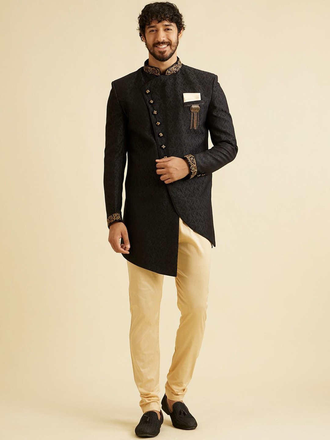 

Manyavar Men Self-Design Long Sleeves Sherwani Set, Black