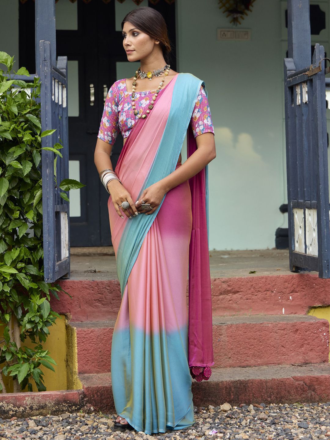

CHUDIYA Colourblocked Pure Chiffon Saree, Blue