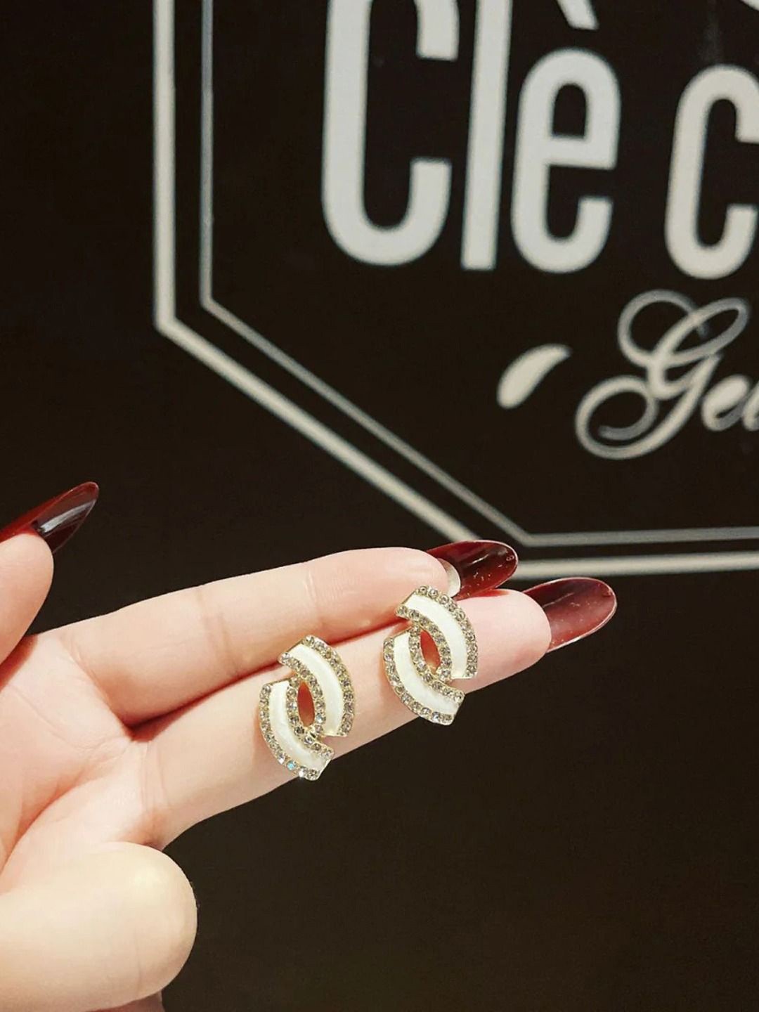 

styledose Classic Drop Earrings, White