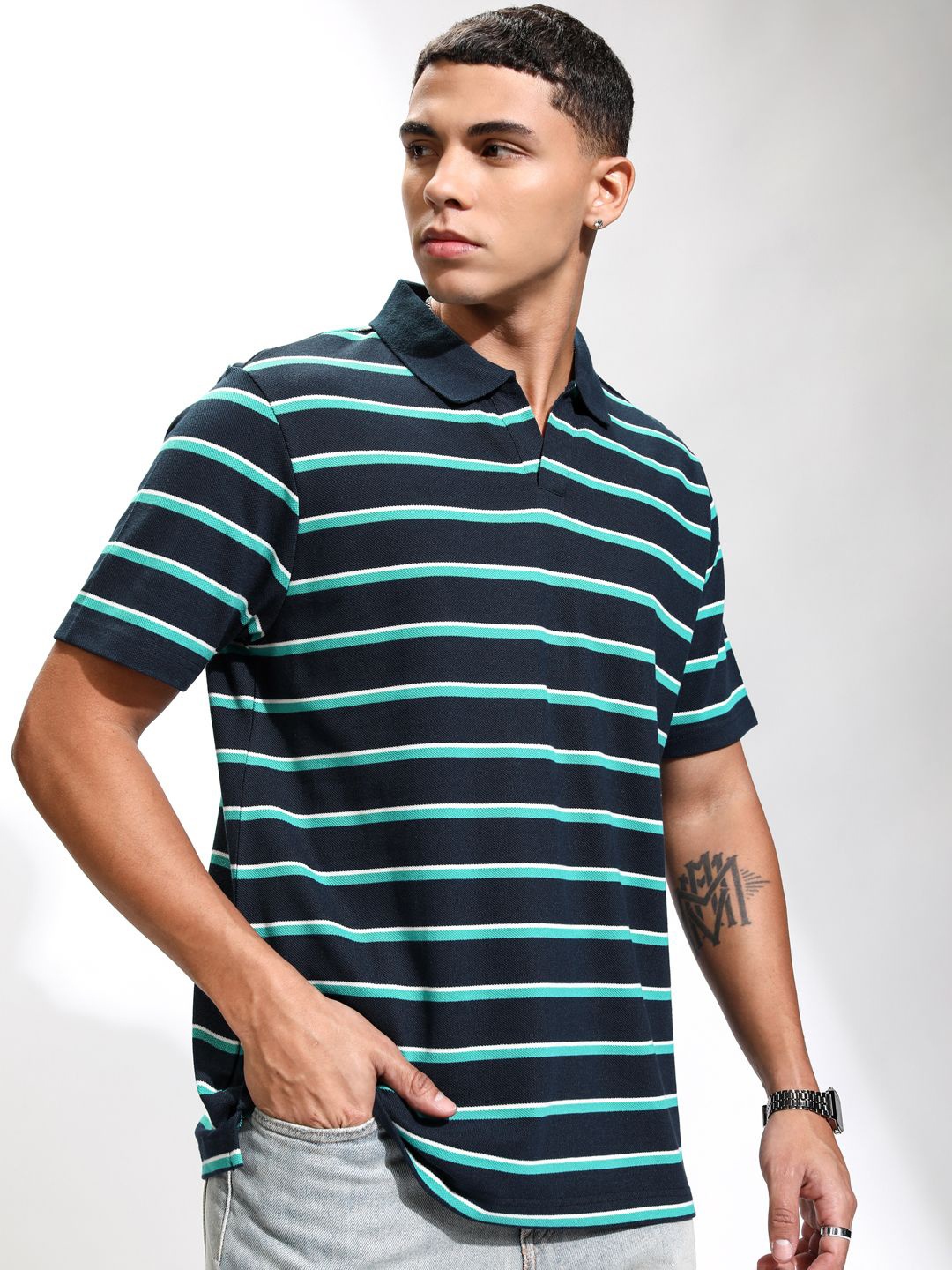 

HIGHLANDER Men Striped Polo Collar Relaxed Fit T-shirt, Navy blue