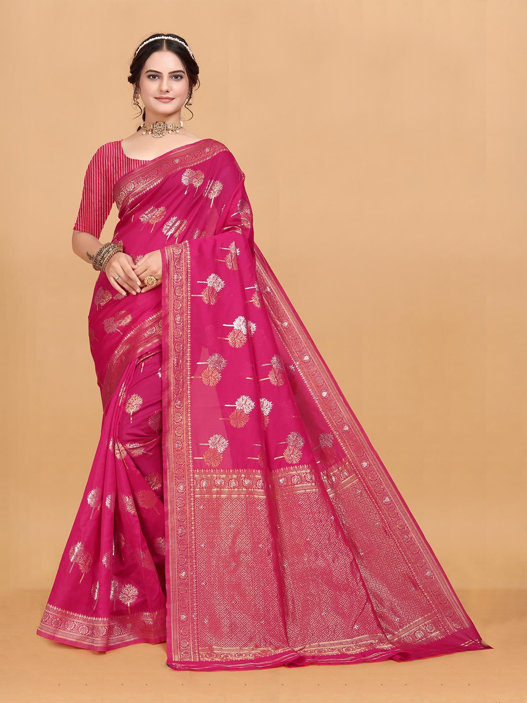 

VenderVilla Woven Design Zari Silk Blend Banarasi Saree, Pink