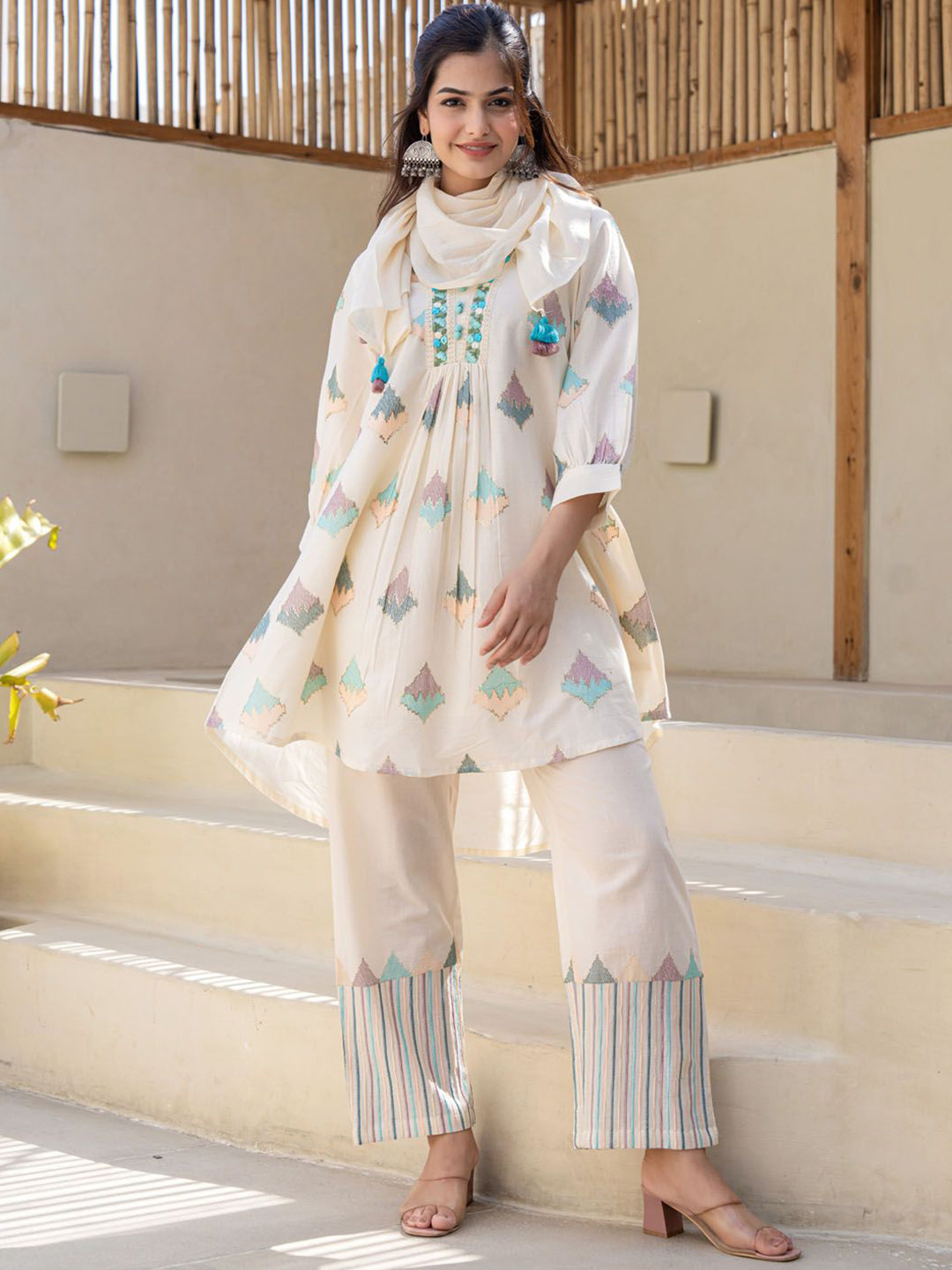 

FASHION DWAR Embroidered Pure Cotton Top & Trousers with Dupatta Co-Ords, Off white