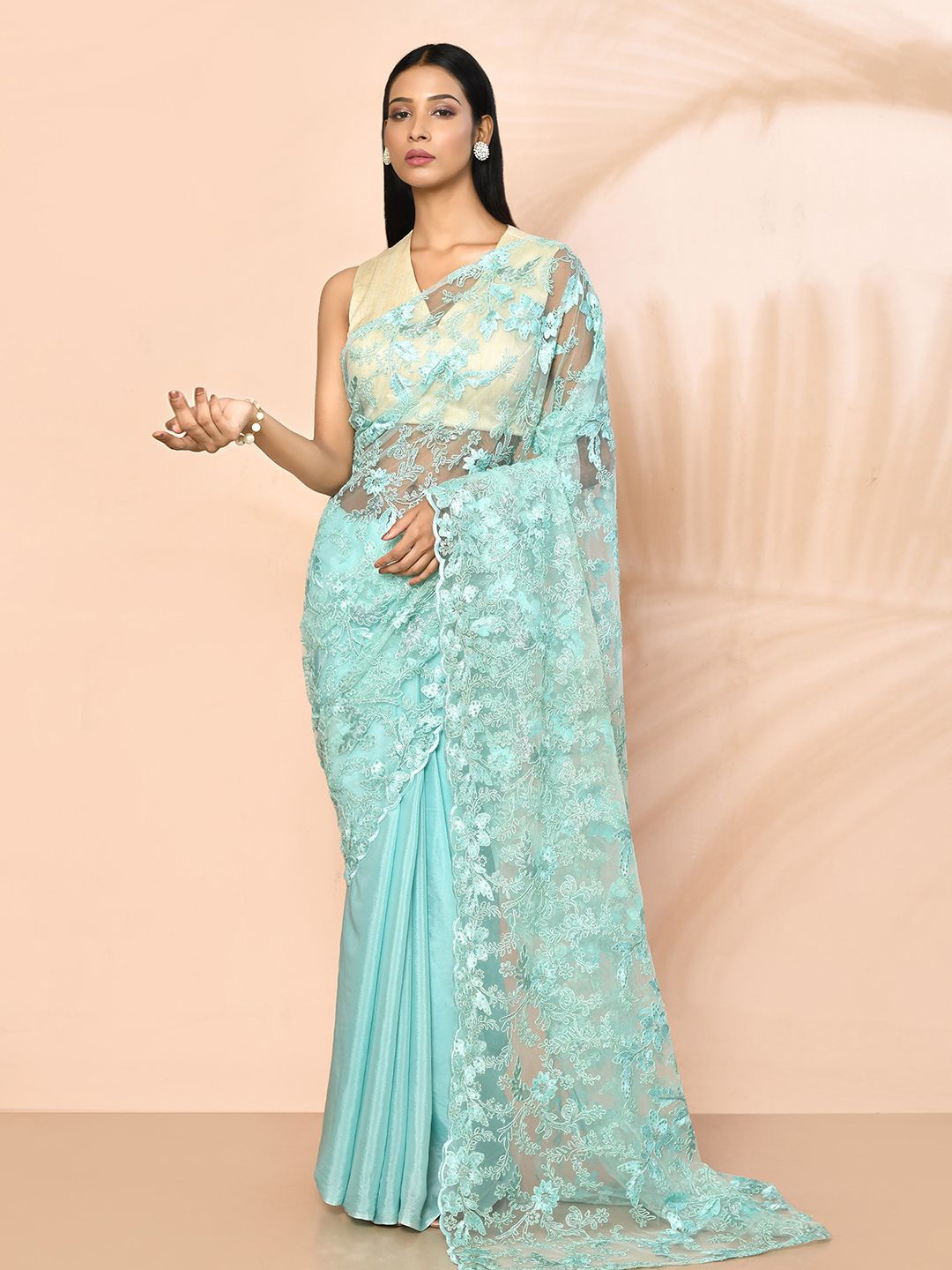 

Nazaakat by Samara Singh Floral Embroidered Net Saree, Green