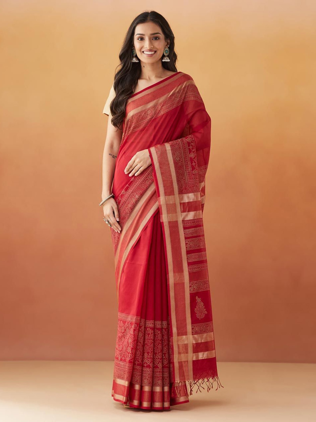 

Fabindia Ethnic Motifs Zari Silk Cotton Maheshwari Saree, Red