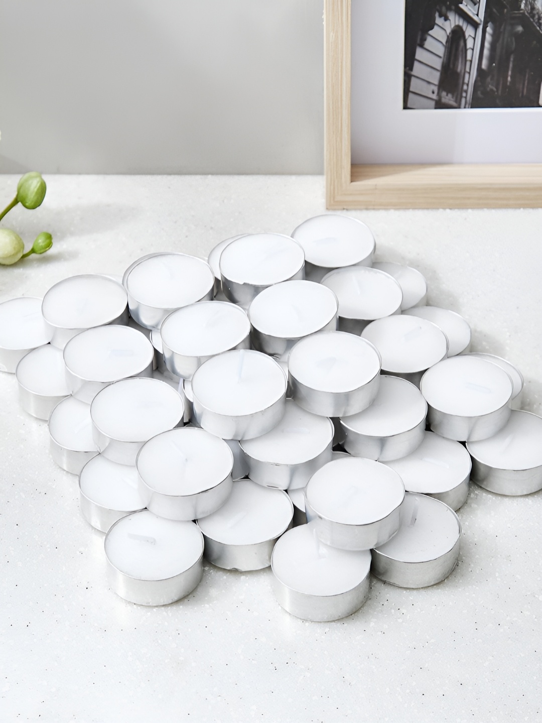 

Aromatic Fables Off White 50 pieces Tea Light Candle
