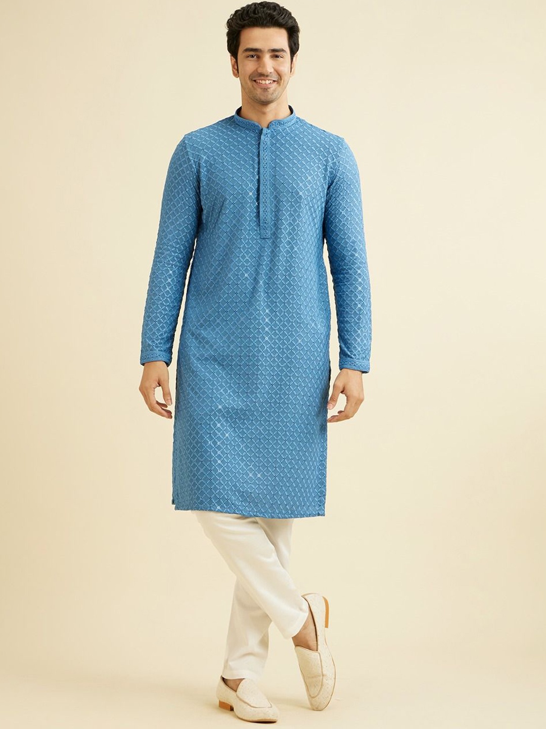 

Manyavar Embroidered Straight Chikankari Kurta with Pyjamas, Blue