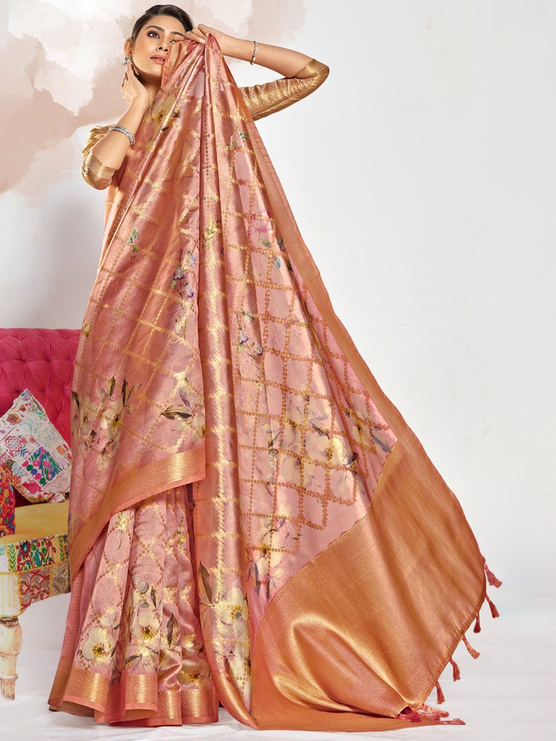 

MySilkLove Woven Design Banarasi Saree, Peach