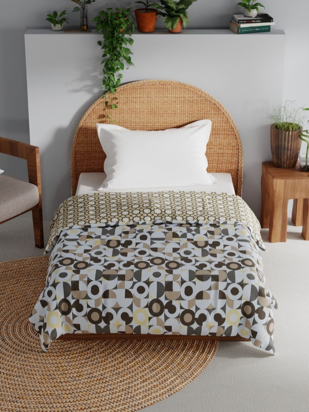 

BIANCA Green & White Printed Geometric AC Room Cotton 150 GSM Single Bed Dohar