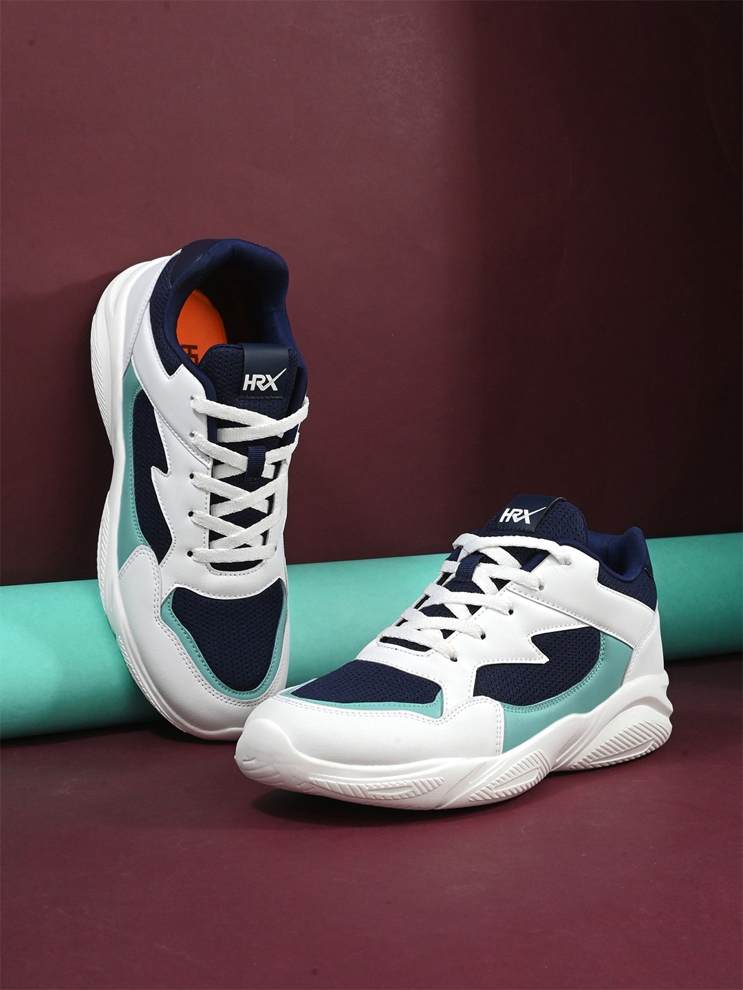 

HRX by Hrithik Roshan Men Mesh Running Non-Marking Shoes, Off white