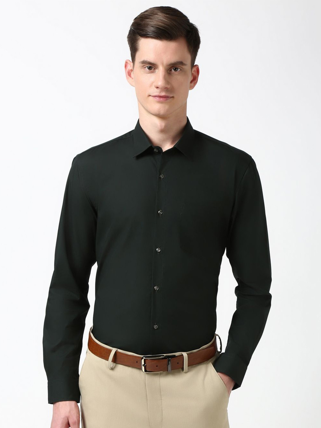

Peter England Men Spread Collar Solid Cotton Formal Shirt, Green