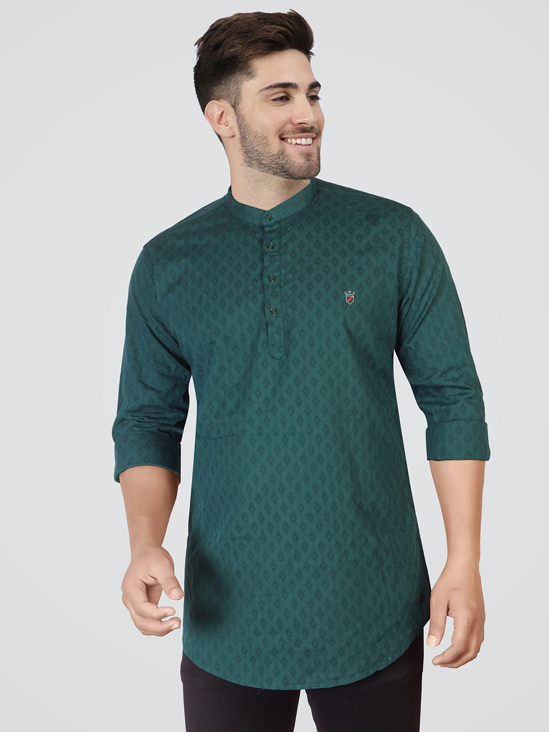 

Jb Just BLACK Men Classic Band Collar Geometric Self Design Cotton Casual Shirt, Green