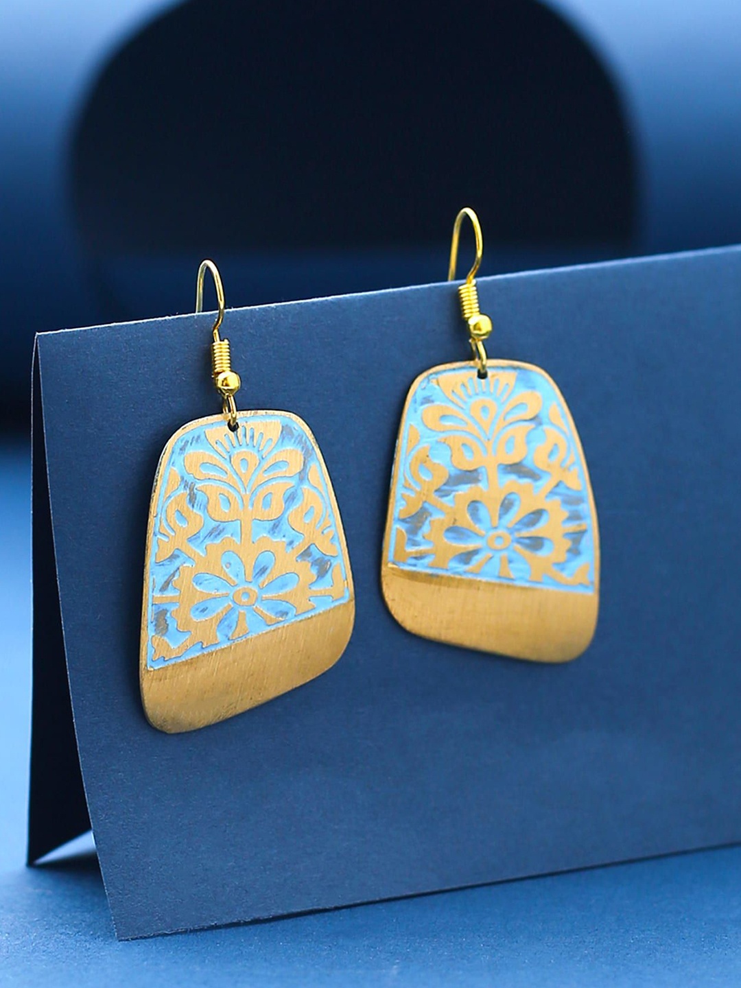 

Yellow Chimes Gold Plated Engraved Design Drop Earring