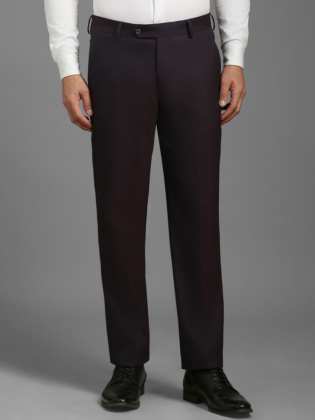 

Louis Philippe Men Slim Fit Trousers, Black