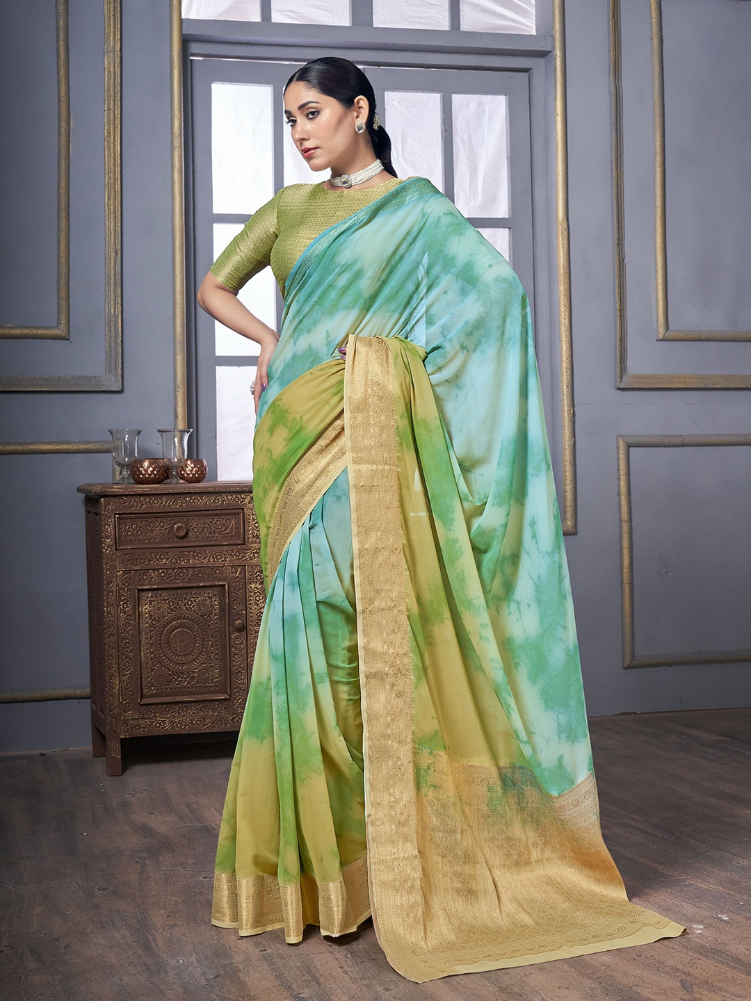 

SUI DHAGA Abstract Printed Pure Cotton Saree, Blue