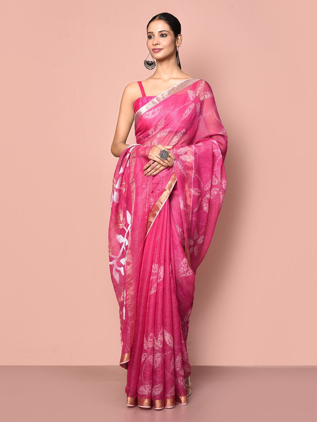 

Nazaakat by Samara Singh Floral Zari Pure Silk Saree, Pink