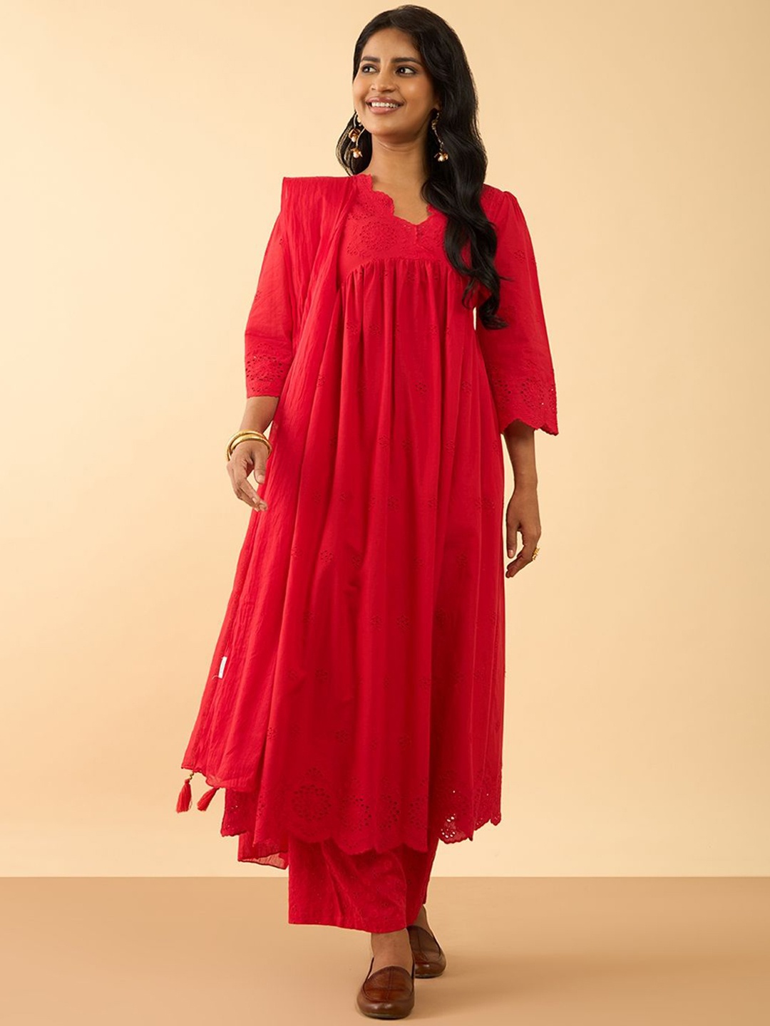 

Taneira Embroidered Regular Pure Cotton Anarkali Kurta with Palazzos & Dupatta, Red