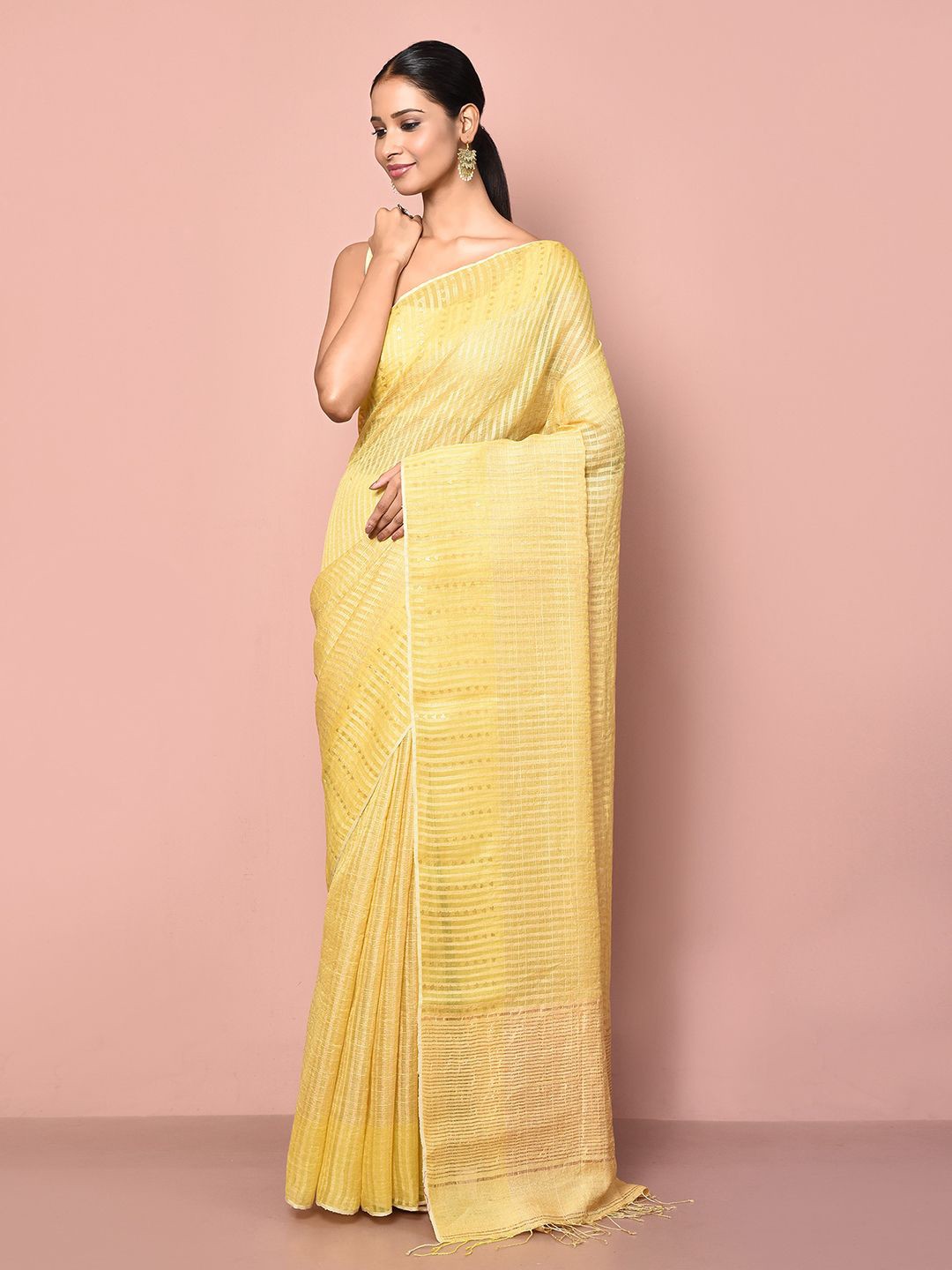 

Nazaakat by Samara Singh Woven Design Tissue Saree, Yellow