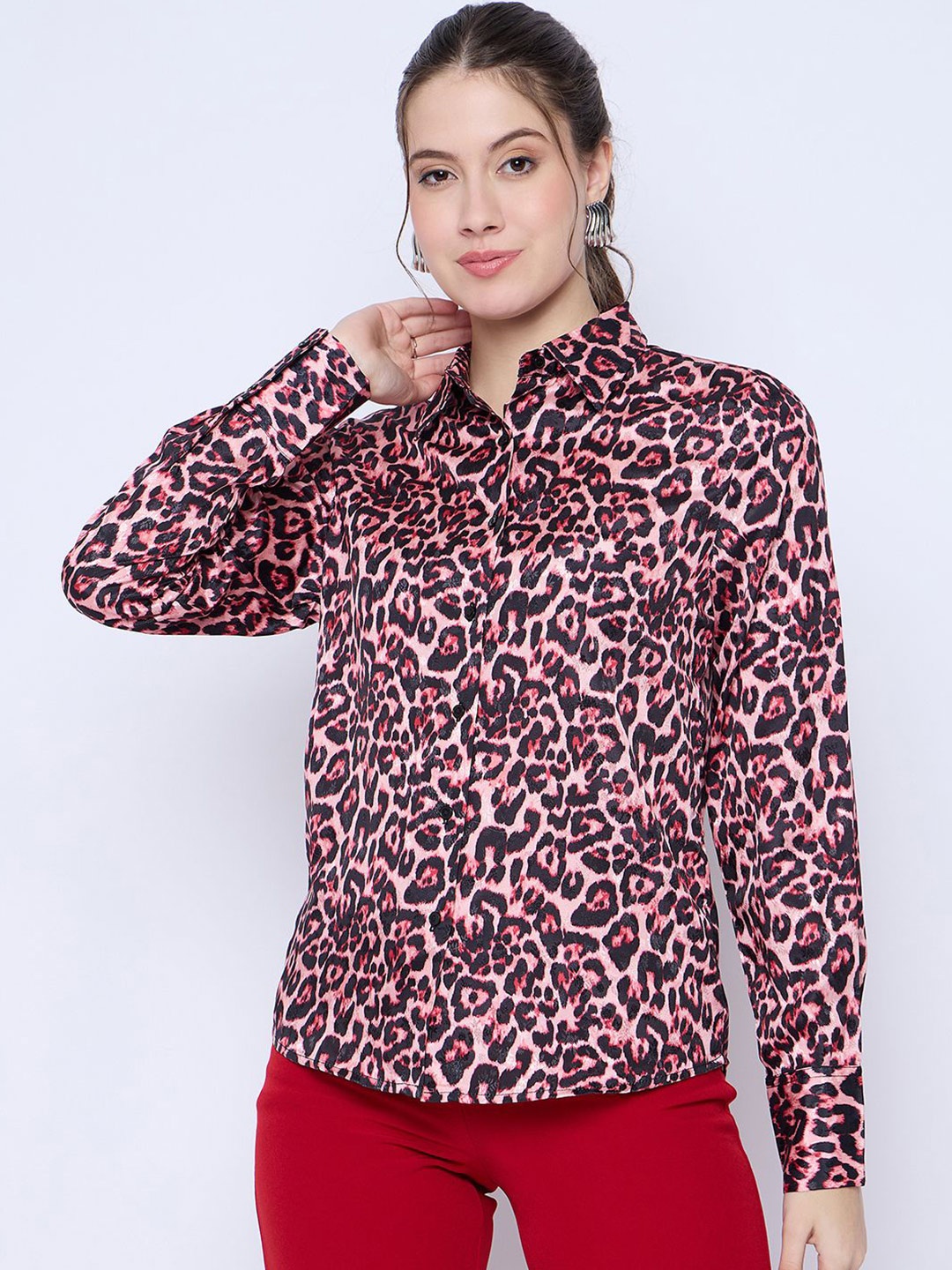 

Color Cocktail Women Spread Collar Animal Solid Satin Casual Shirt, Pink