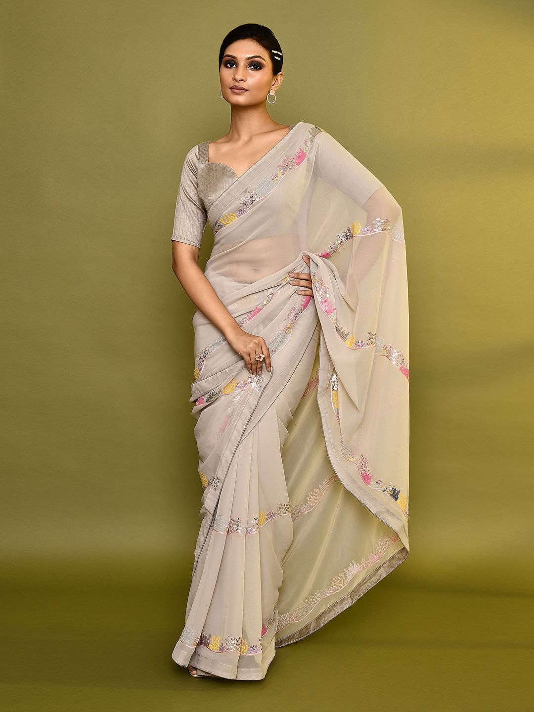 

Samyukta Singhania Floral Embroidered Poly Georgette Saree, Grey