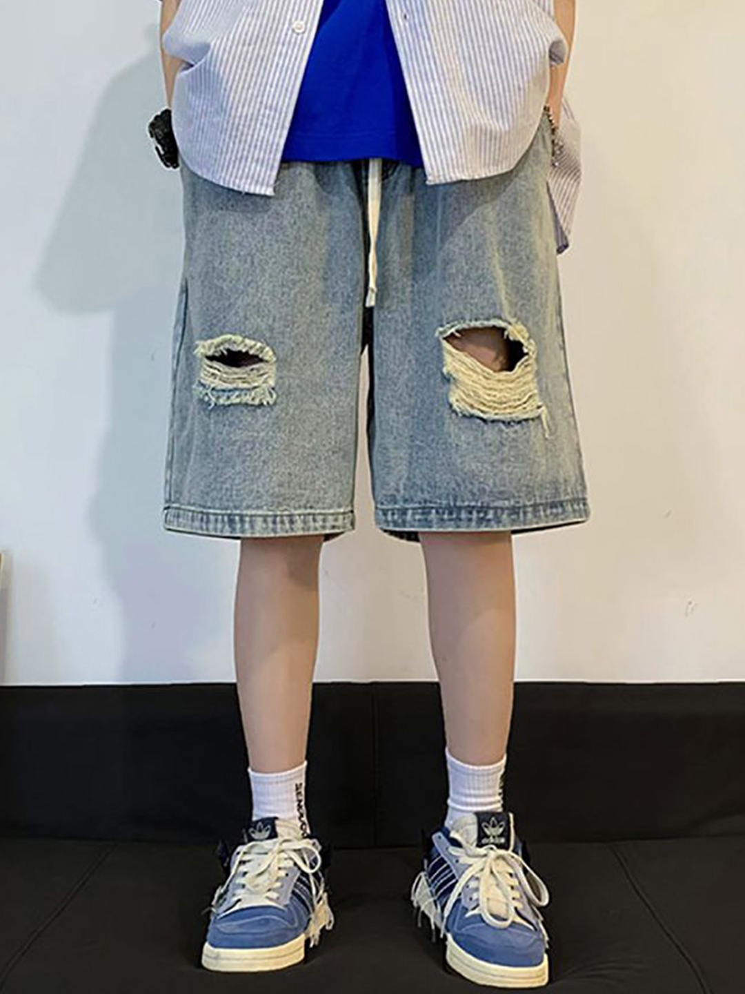 

StyleCast x Revolte Men Shorts, Blue