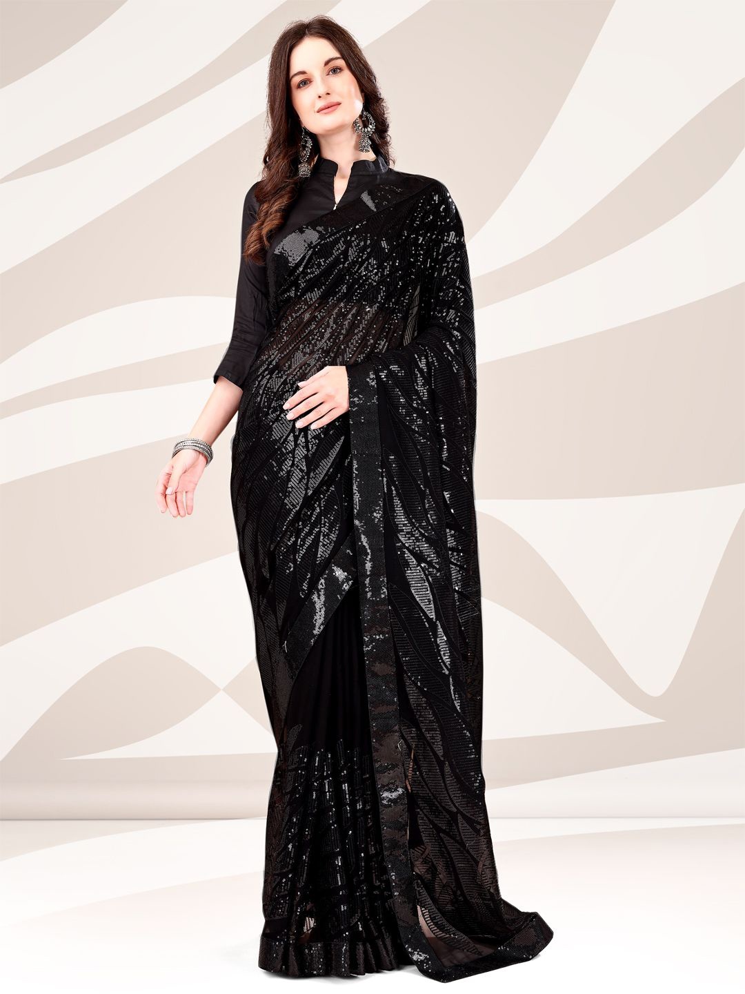

Indian Women Sequinned Pure Georgette Saree, Black