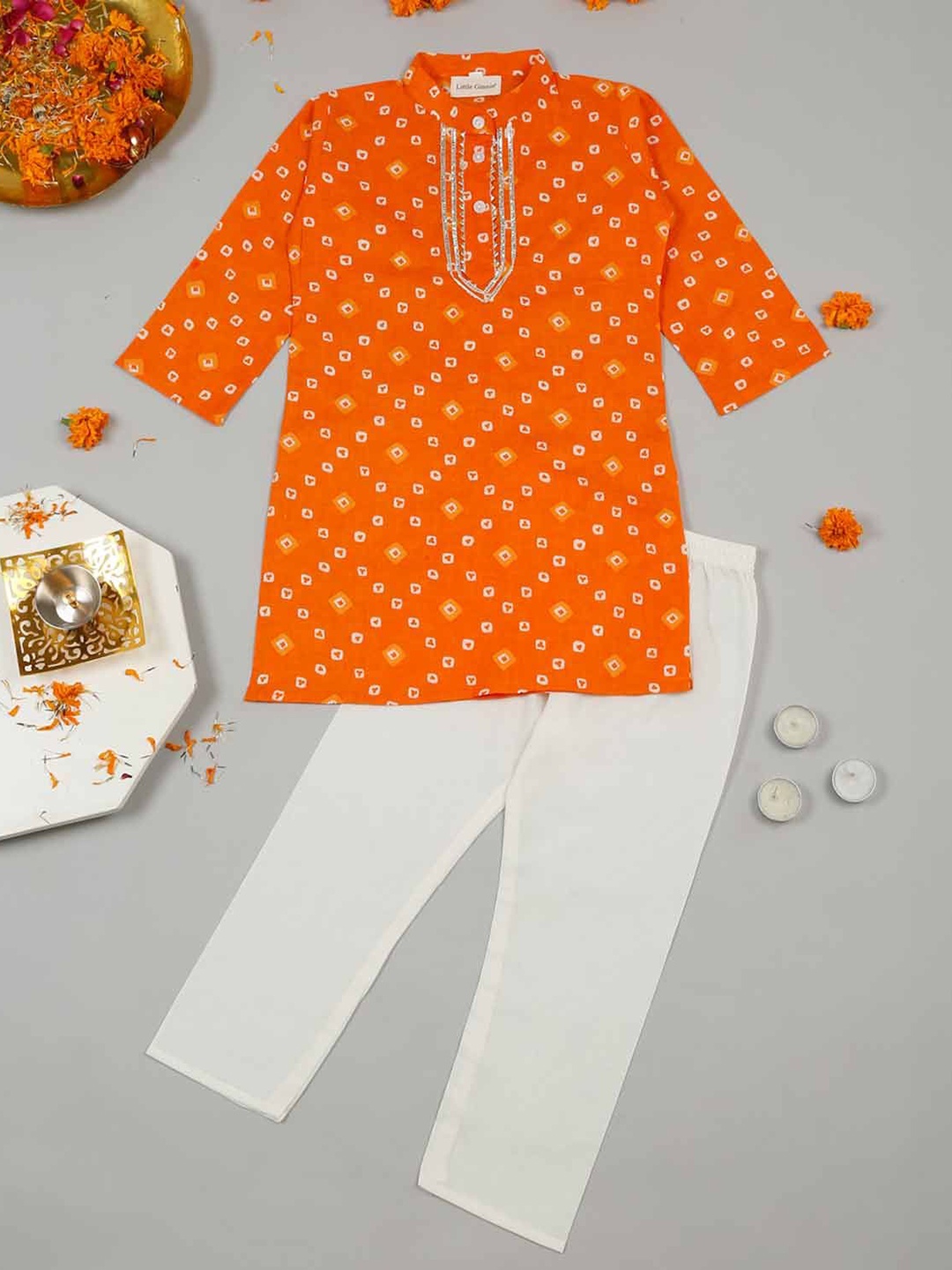 

LITTLE GINNIE Boys Geometric Printed Gotta Patti Kurta Set with Pyjama, Orange