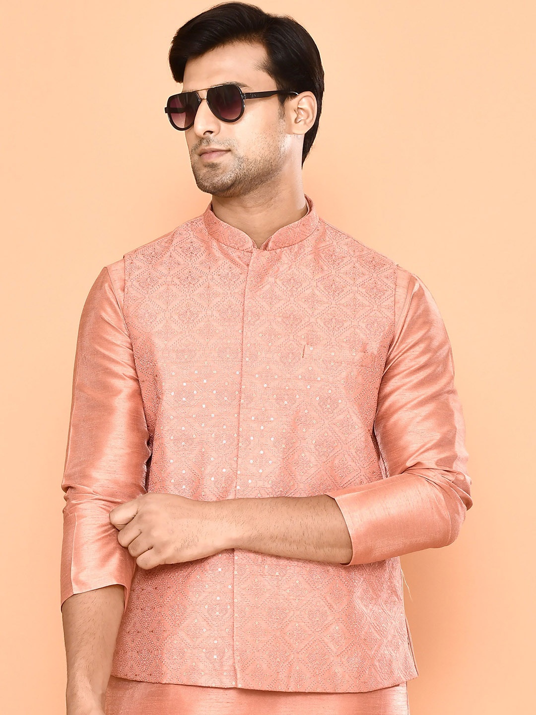 

MAAHI FABS Mandarin Collar Pastels Straight Kurta with Pyjamas & Embroidery Nehru Jacket, Peach