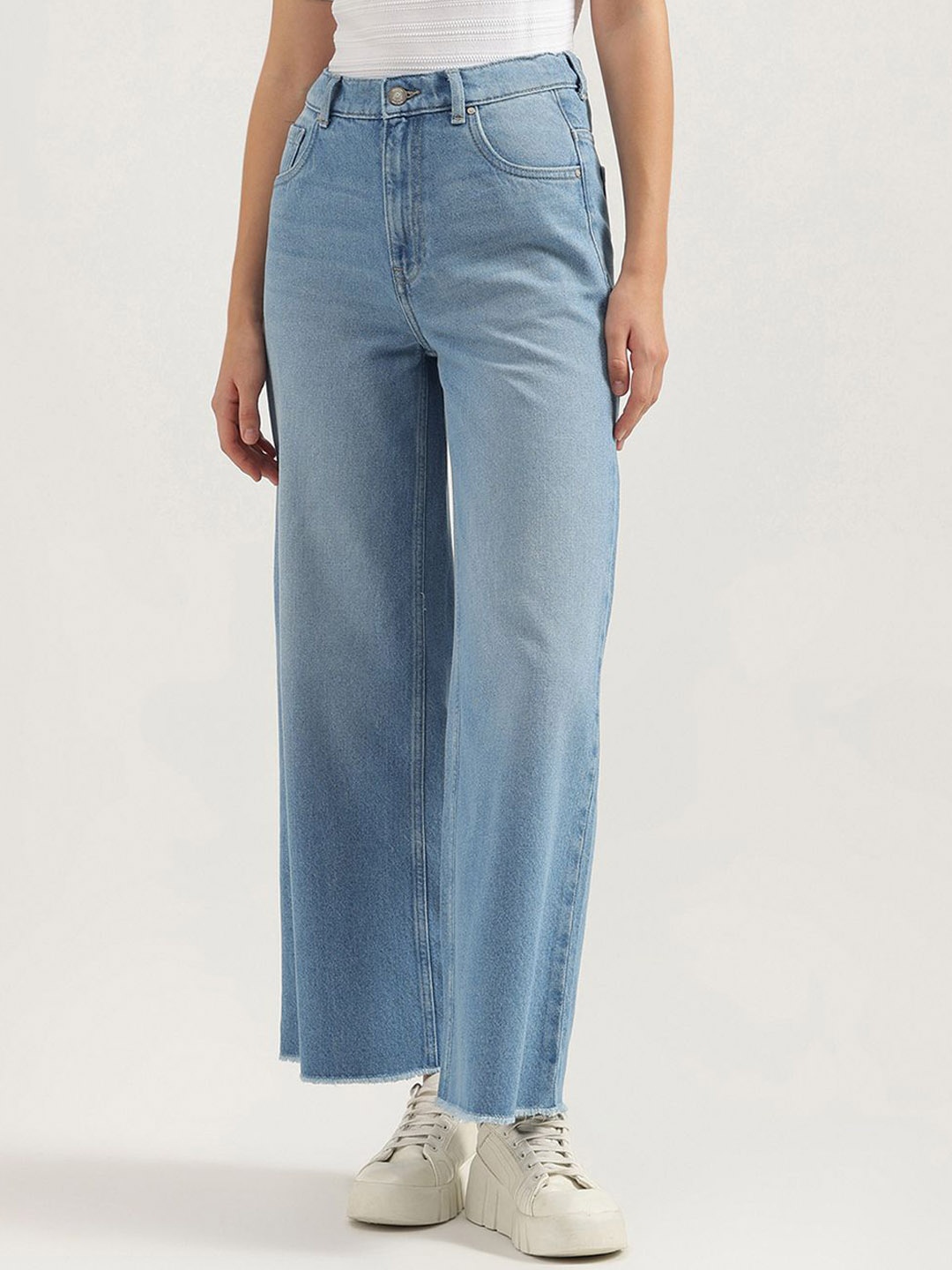 

United Colors of Benetton Women High-Rise Jeans, Blue