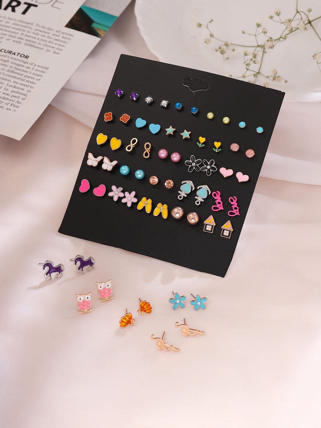 

Melbees by Yellow Chimes Girls Set Of 30 Gold-Plated Contemporary Enamelled Studs, Pink