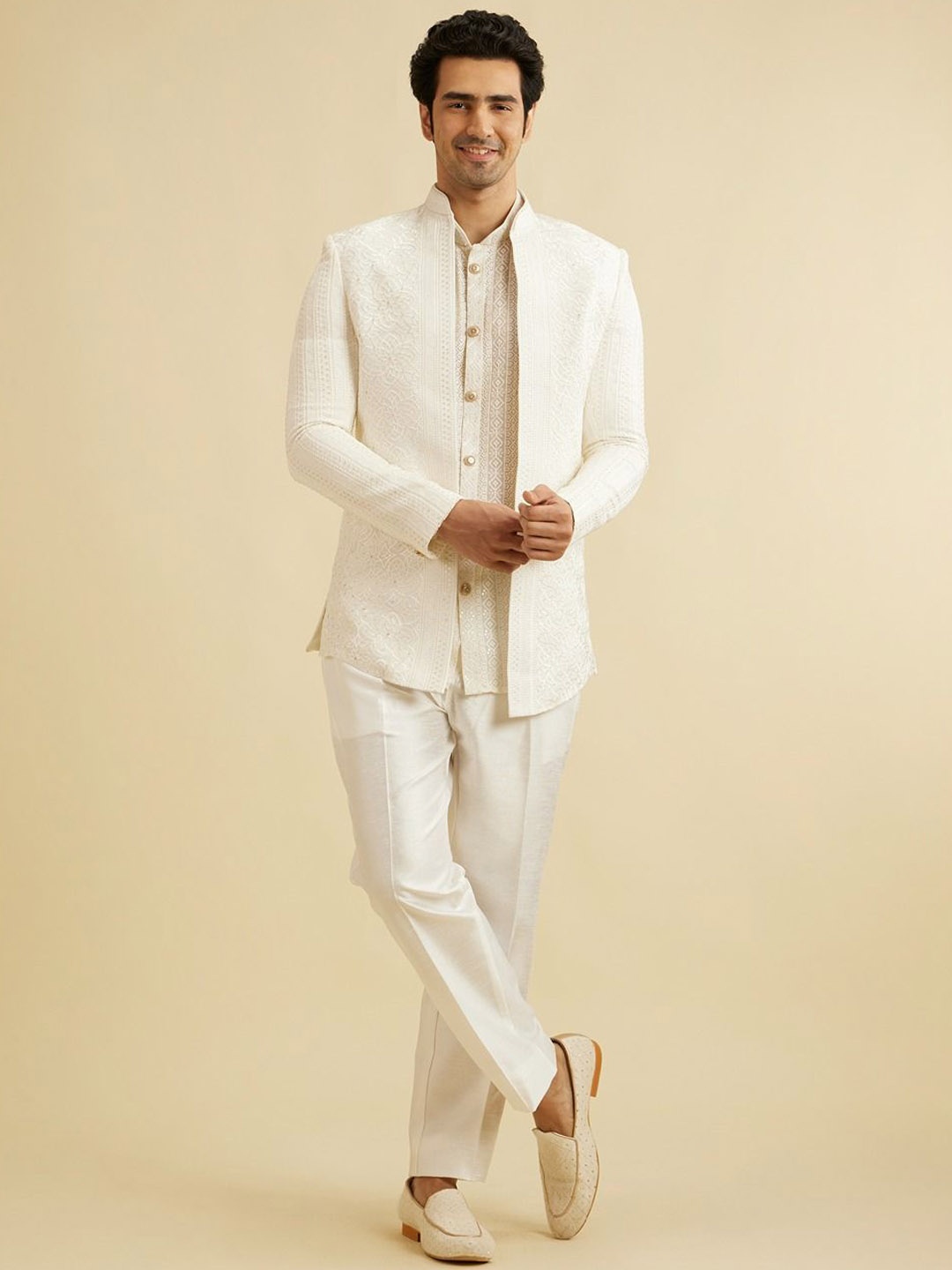 

Manyavar Men Plus Size Embroidered Sherwani Set, White