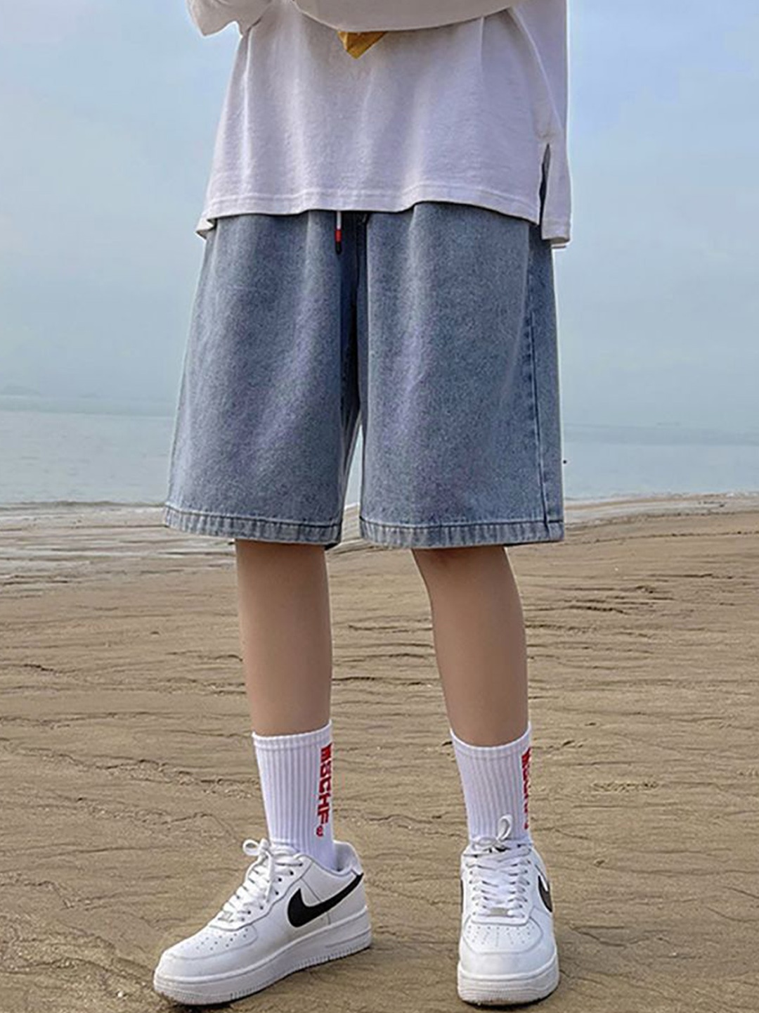 

StyleCast x Revolte Men Shorts, Blue