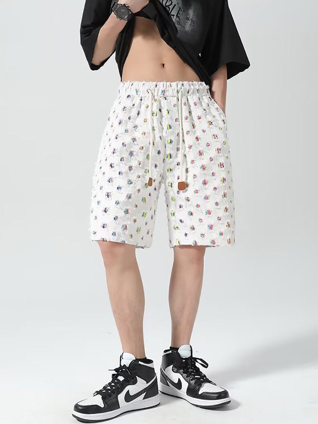 

StyleCast x Revolte Men Shorts, White