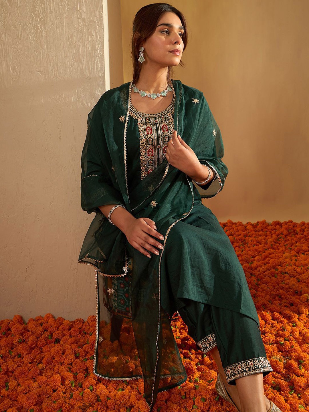 

Indo Era Floral Yoke Design Straight Sequinned Kurta with Trousers & Dupatta, Green