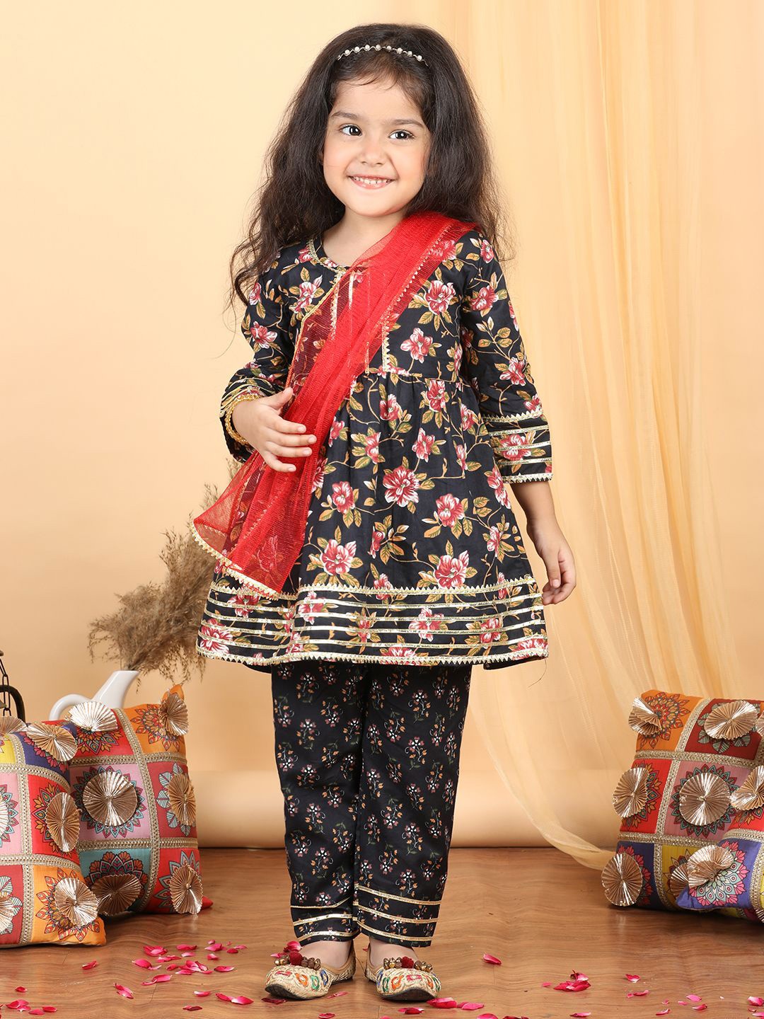 

kidcetra Floral Anarkali Kurta With Trouser & Dupatta, Black