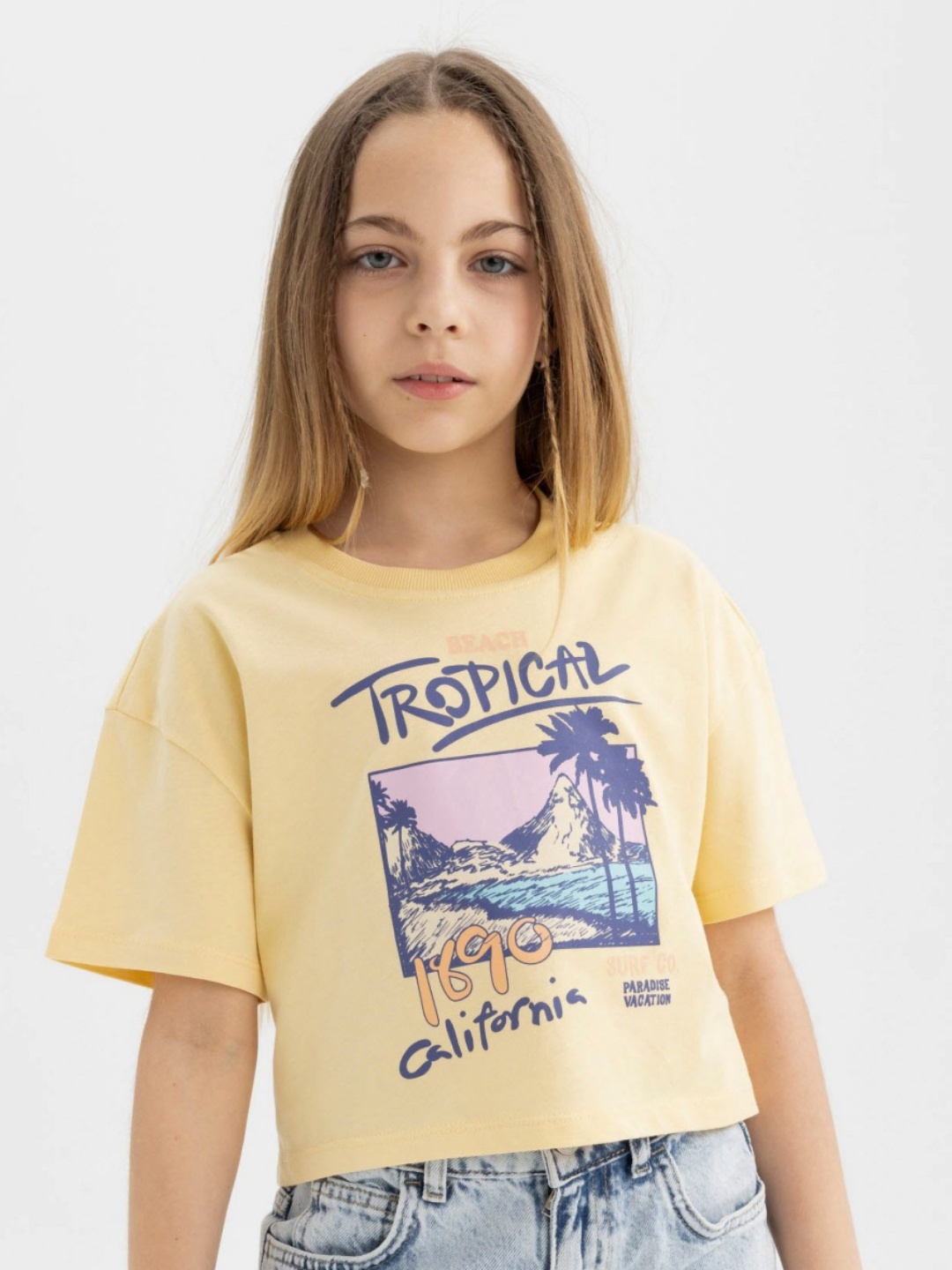 

DeFacto Girls Floral Printed Raw Edge T-shirt, Na