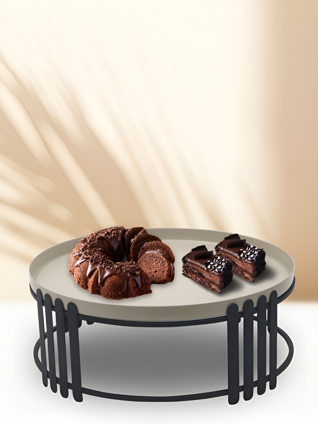 

Metalsmith Grey & Black Round Shaped Refrigerator Safe Cake Stand