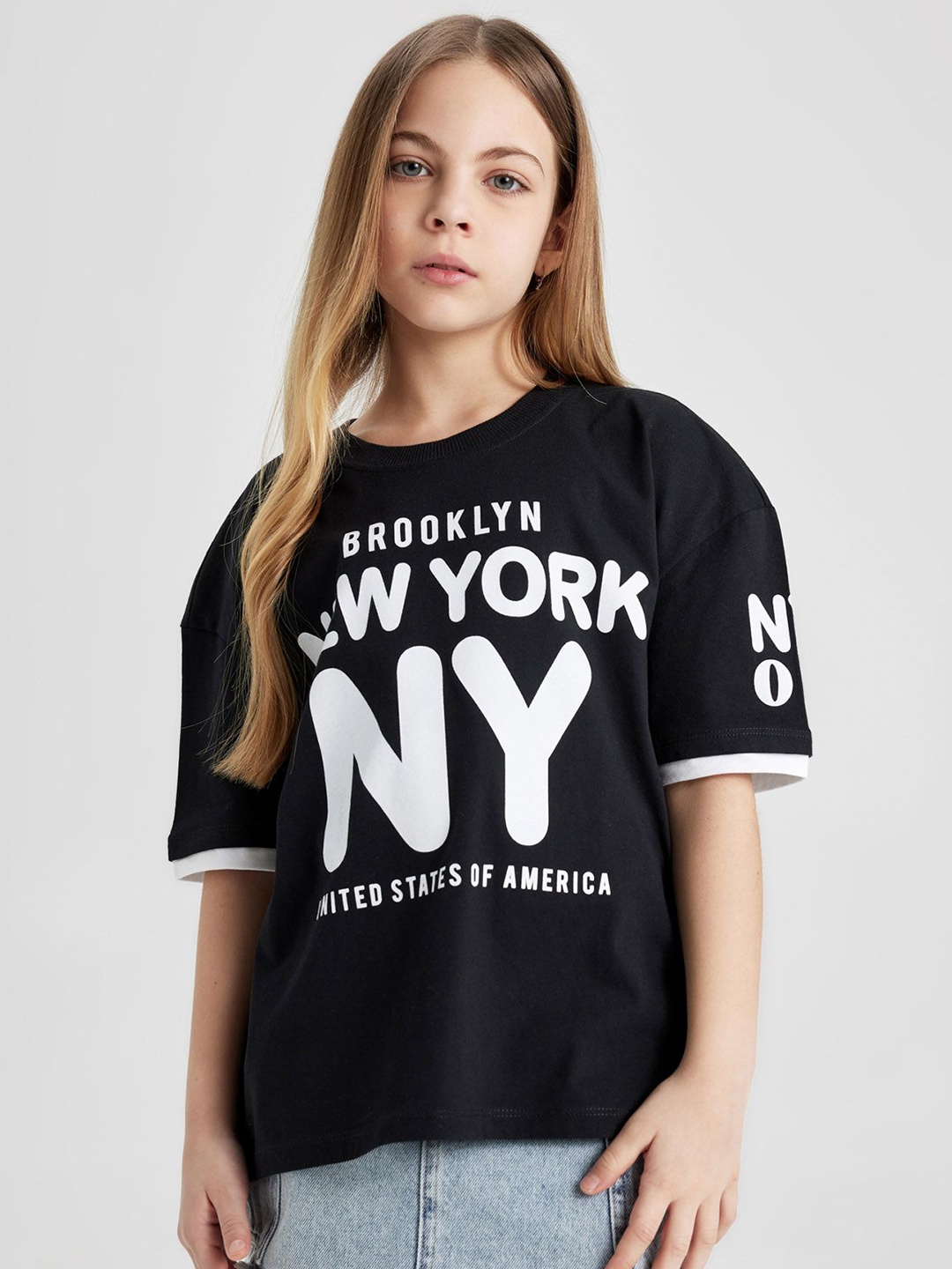 

DeFacto Girls Typography Printed Applique T-shirt, Na