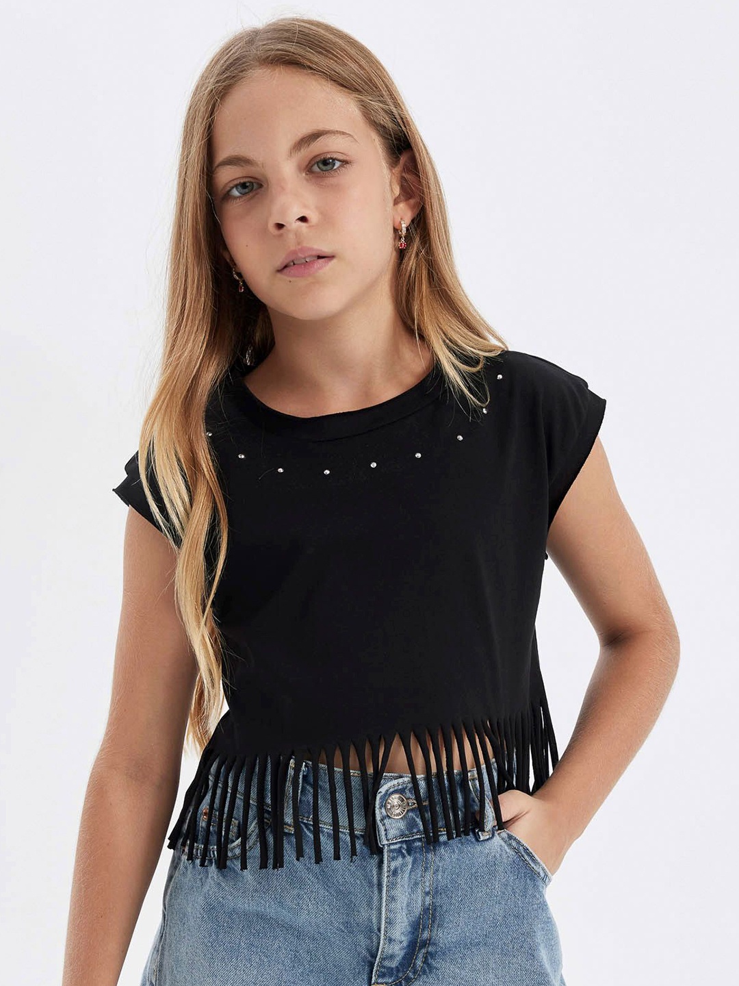 

DeFacto Girls Round Neck Extended Sleeves T-shirt, Na
