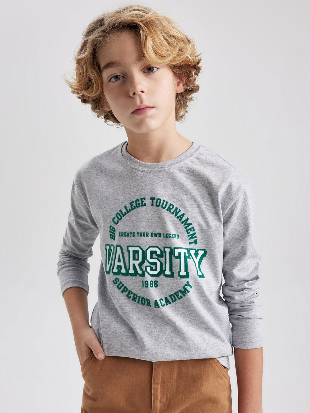 

DeFacto Boys Typography Printed Round Neck Cotton T-shirt, Grey