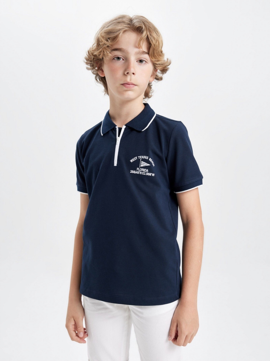 

DeFacto Boys Typography Printed Polo Collar Cotton T-shirt, Navy blue