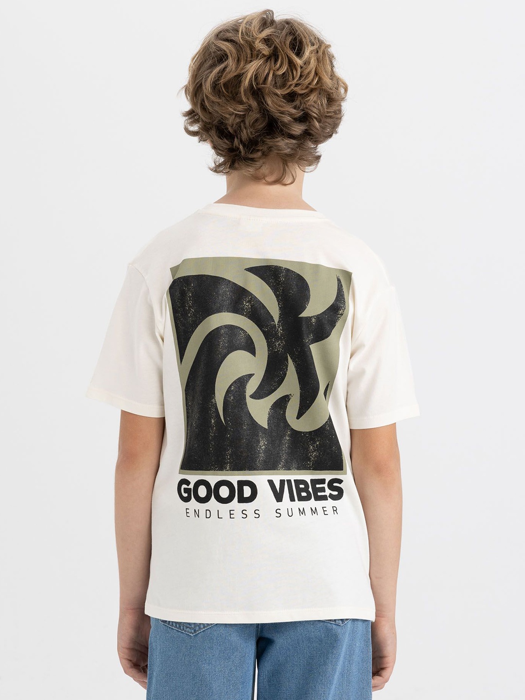 

DeFacto Boys Typography Printed Round Neck Cotton T-shirt, Off white