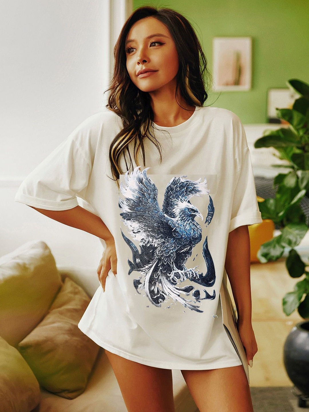 

REVEXO Women Printed Raw Edge T-shirt, White