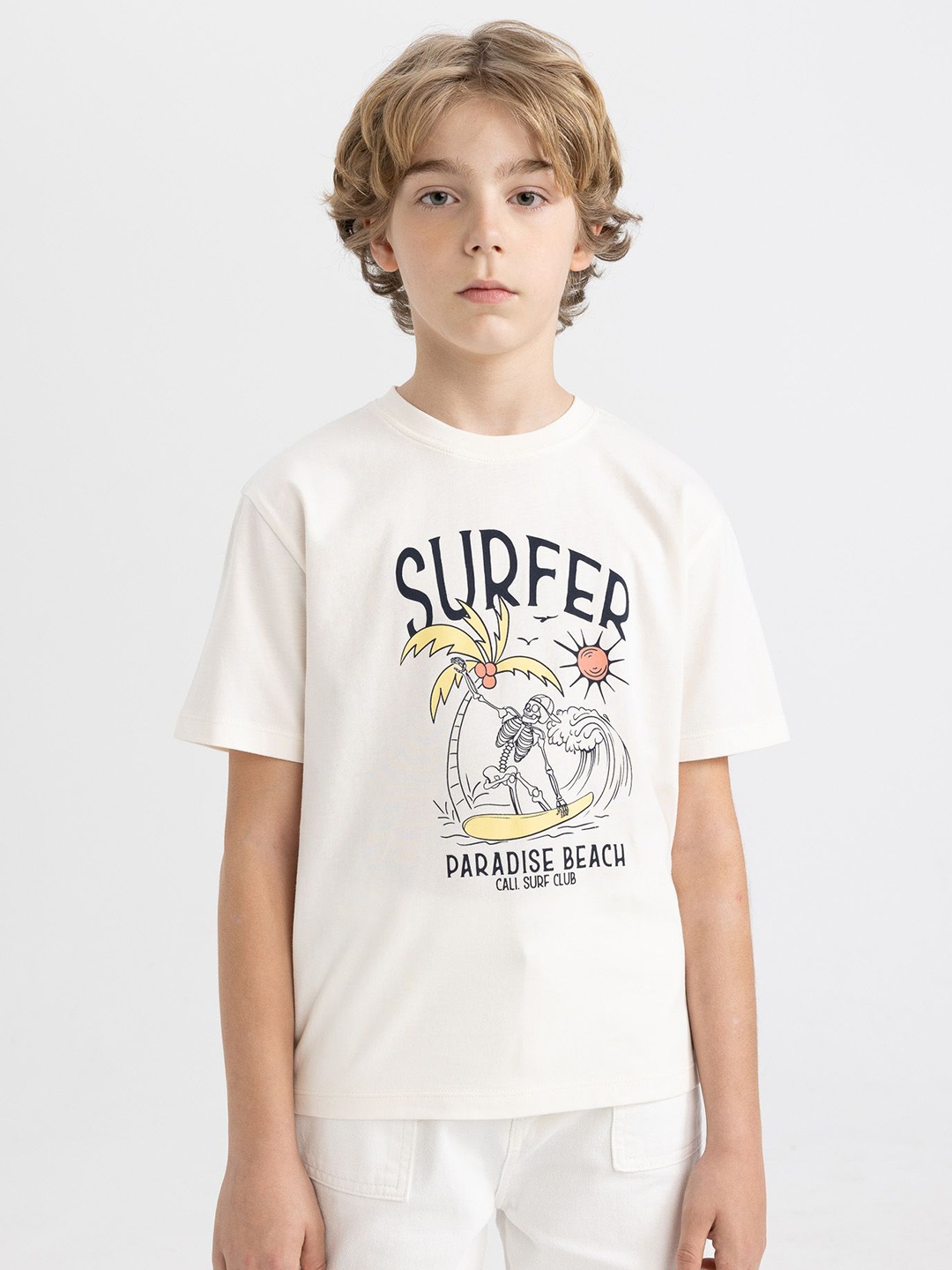 

DeFacto Boys Graphic Printed Round Neck Cotton T-shirt, White