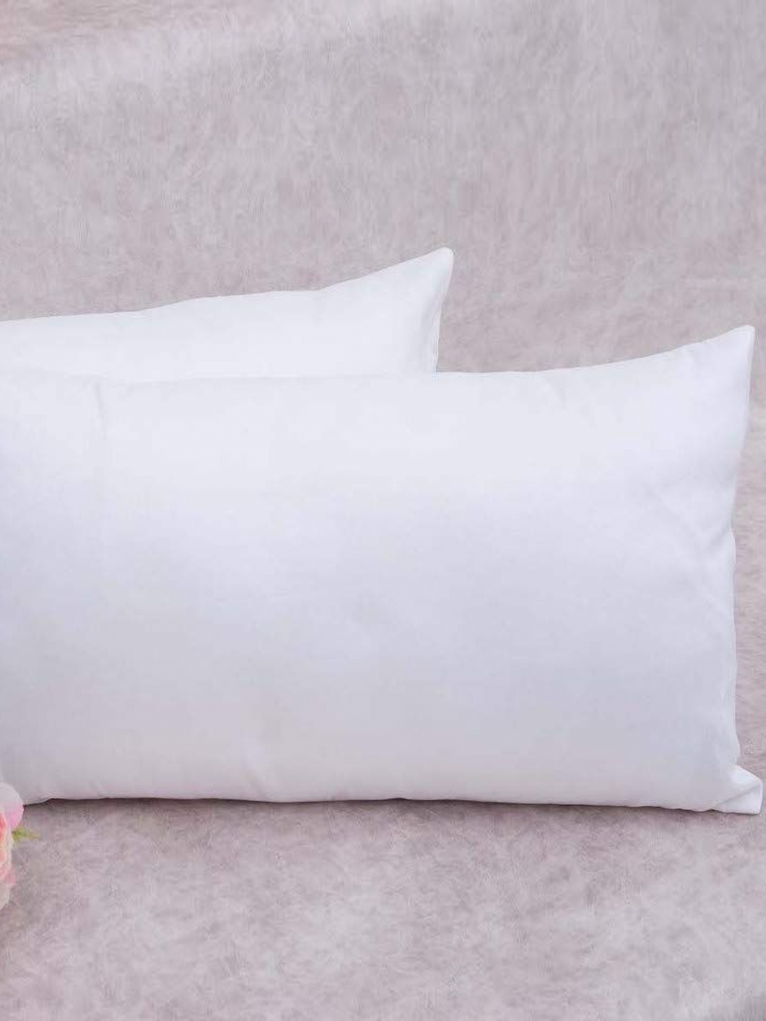 

RoyalDeco White Set of 2 Rectangle Cushion Covers