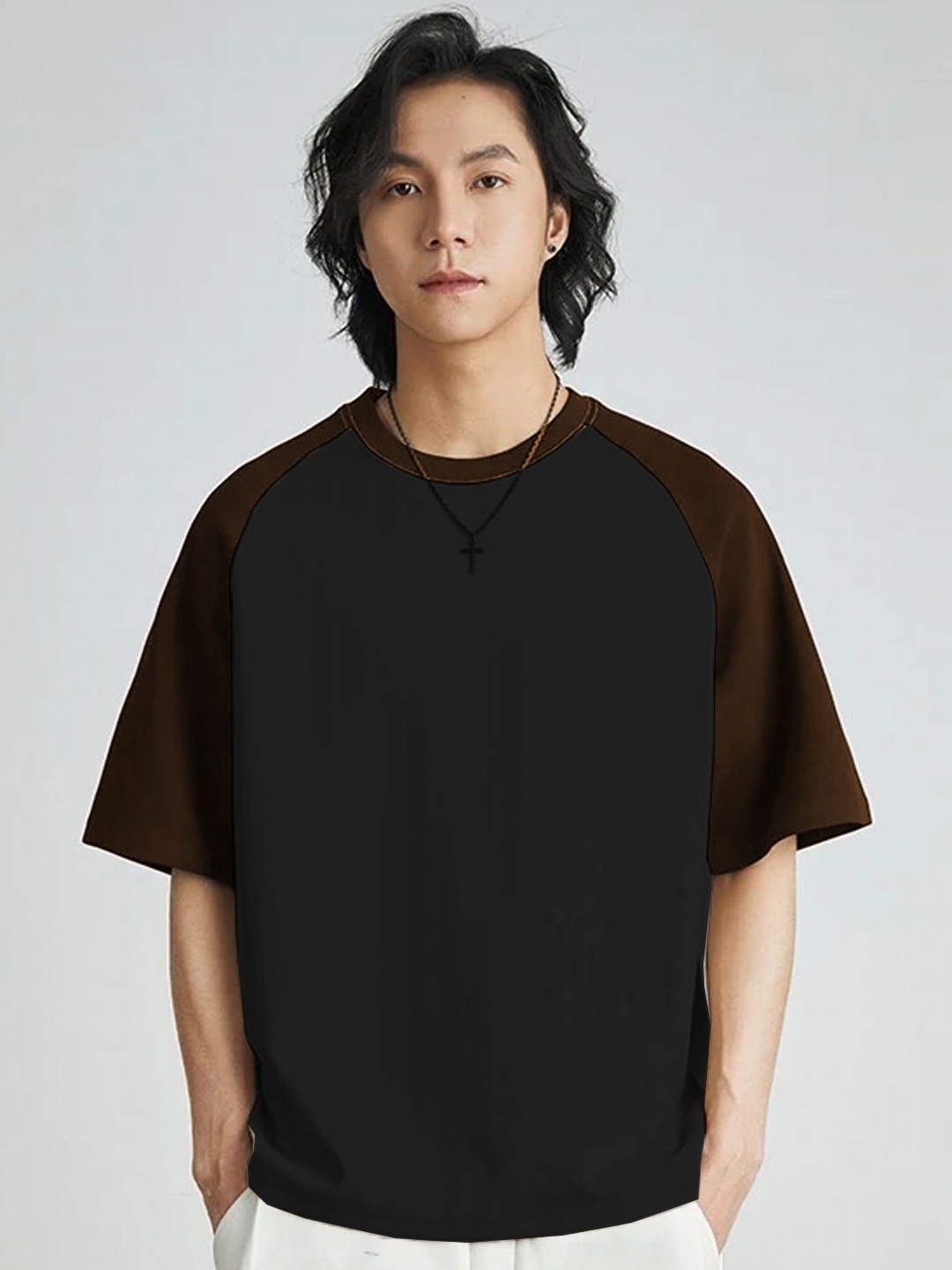 

Genzy Men Colourblocked Round Neck Cotton Oversized T-shirt, Grey