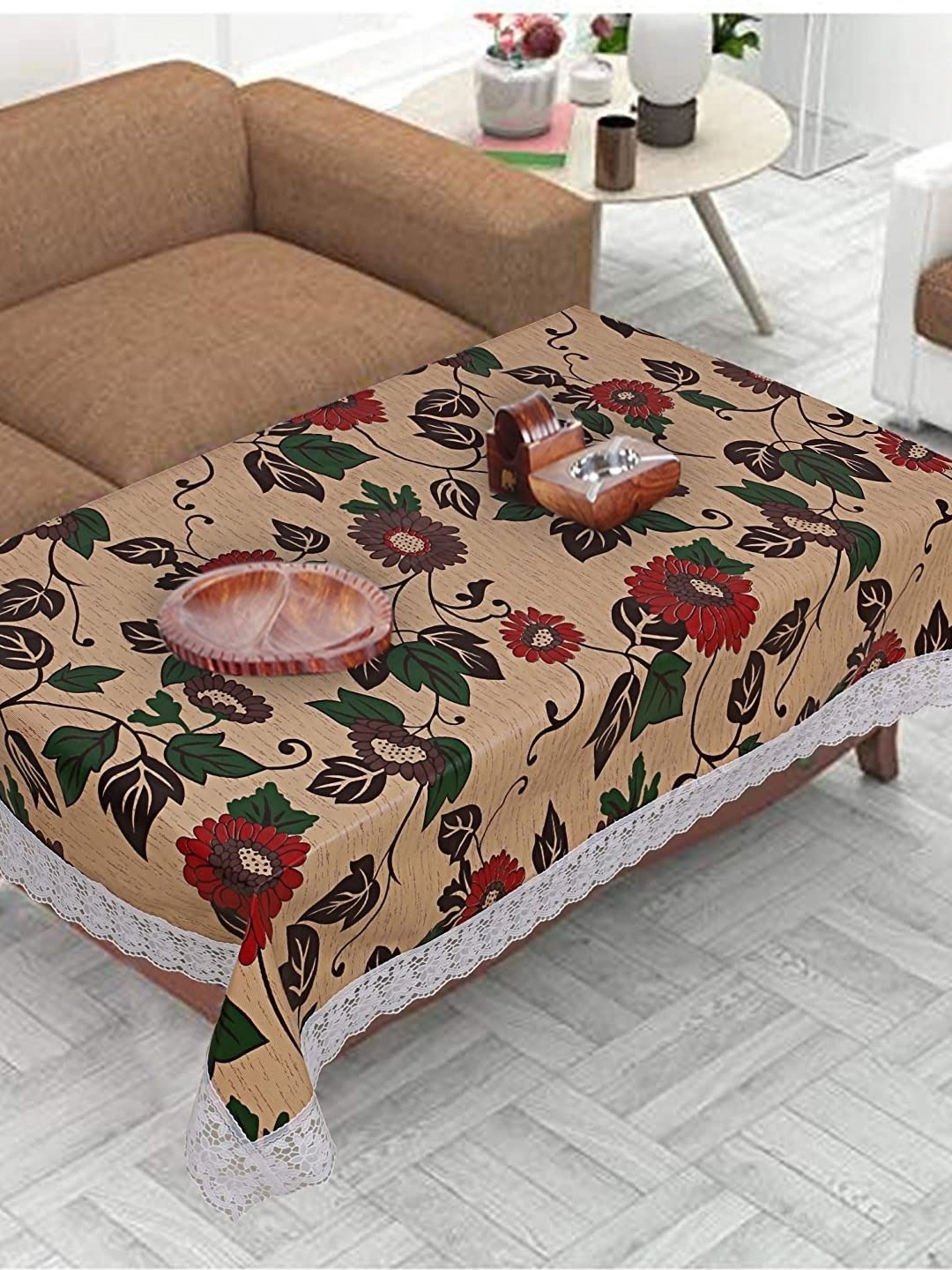 

LooMantha Yellow & Red Floral Printed 4 Seater Table Cover