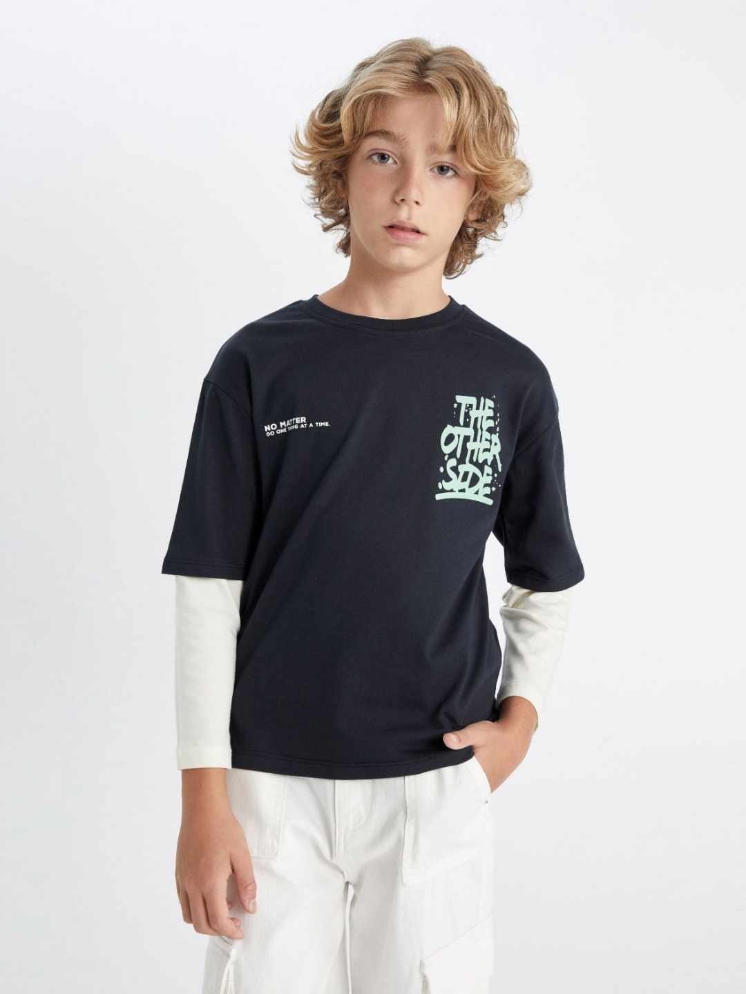 

DeFacto Boys Typography Applique T-shirt, Na