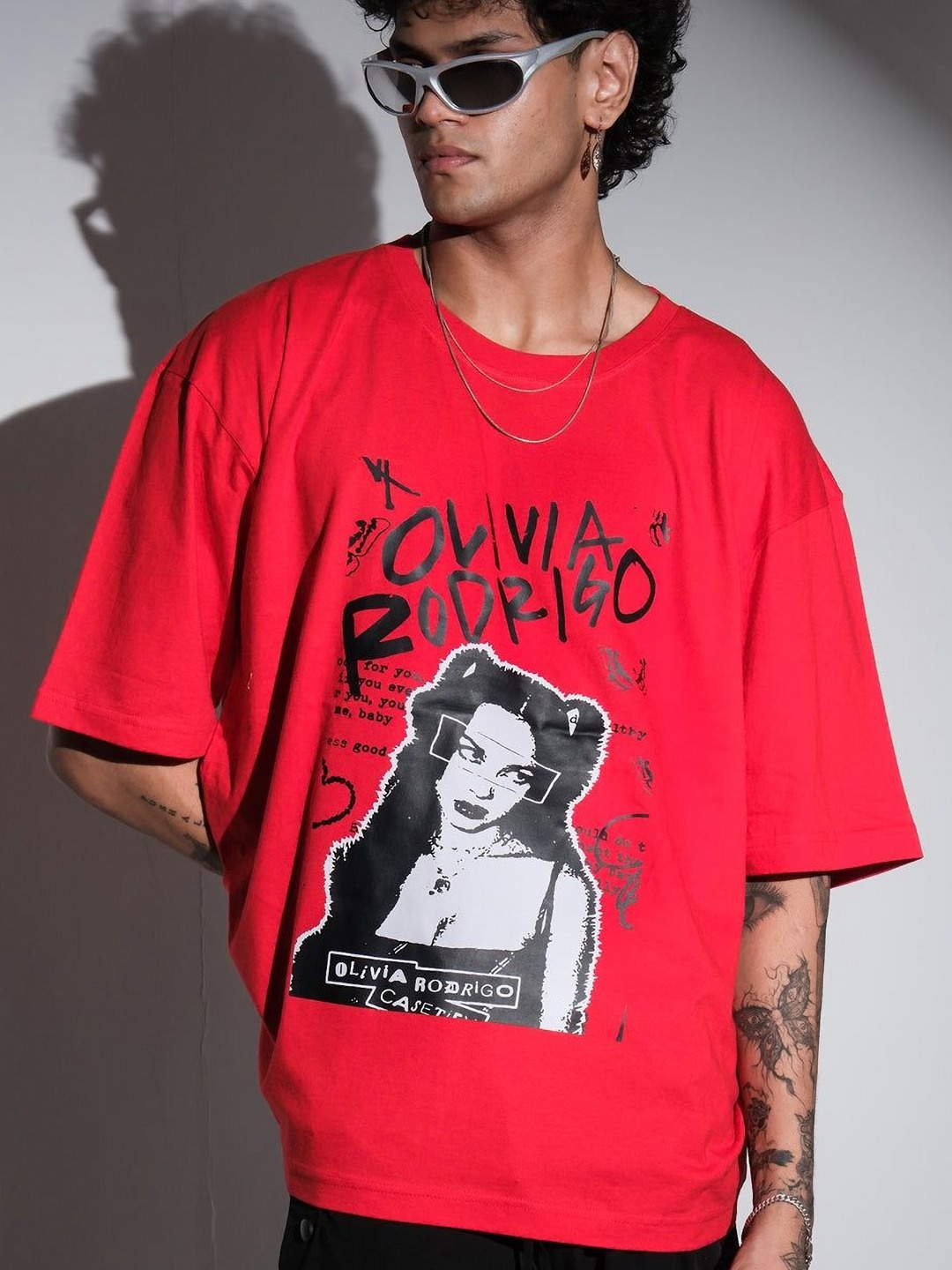 

TheBTclub Men Olivia Rodrigo Red Printed T-Shirt